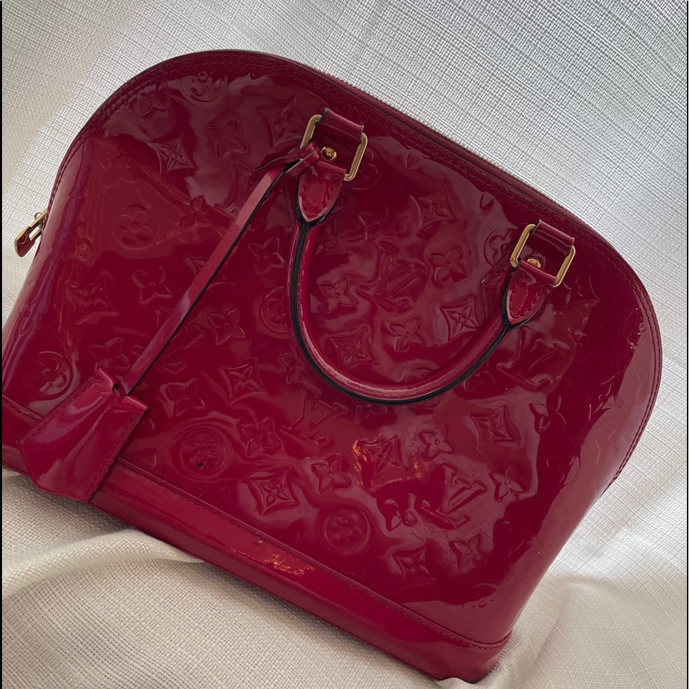 Louis Vuitton pink Alma bag authentic regular size